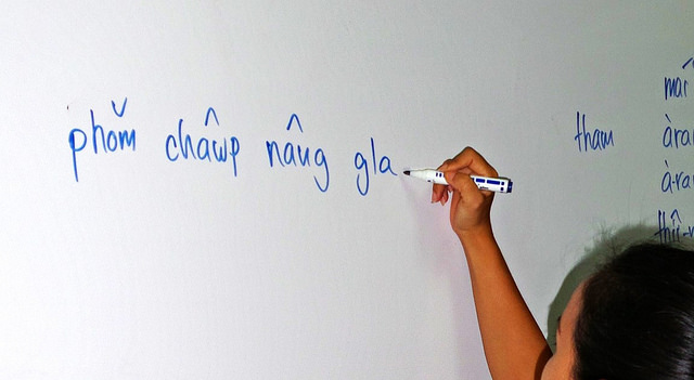 Beginner Thai whiteboard  • Koh Samui Language & Vocational School